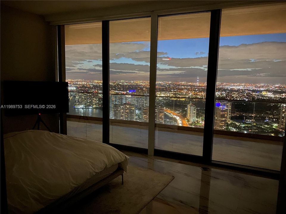 En Venta: $2,400,000 (2 camas, 2 baños, 1291 Pies cuadrados)