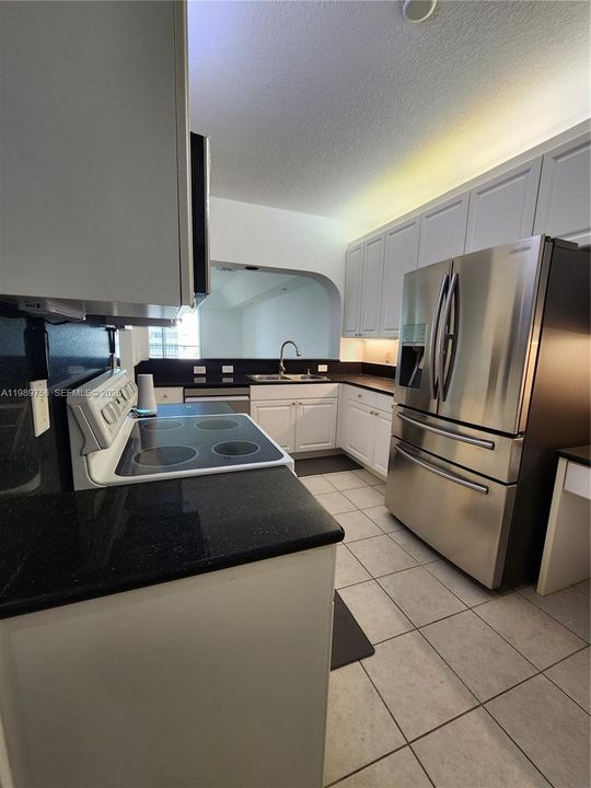 En Venta: $470,000 (3 camas, 2 baños, 1710 Pies cuadrados)