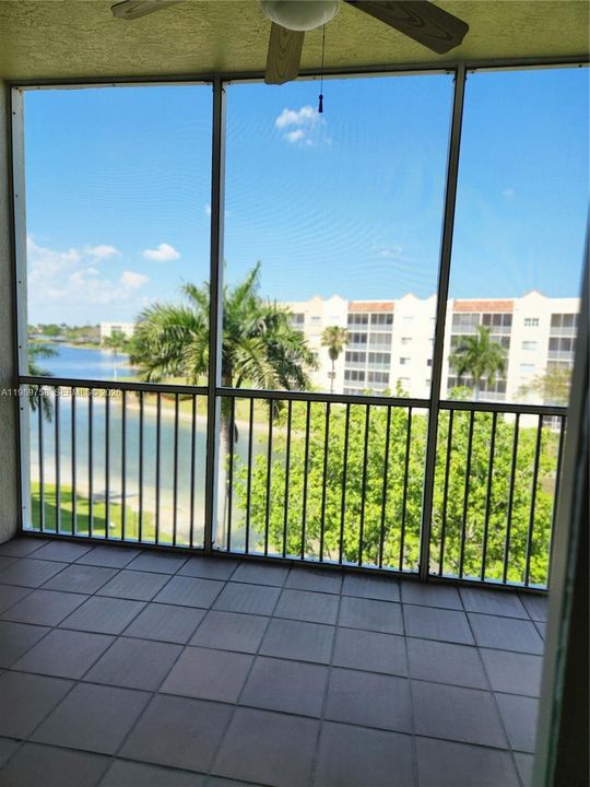 En Venta: $470,000 (3 camas, 2 baños, 1710 Pies cuadrados)
