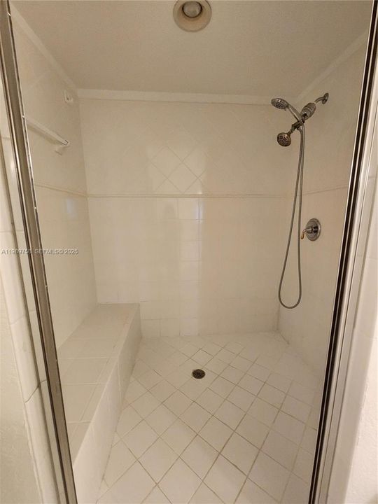 En Venta: $470,000 (3 camas, 2 baños, 1710 Pies cuadrados)