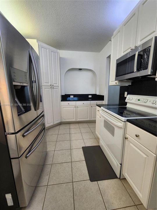 En Venta: $470,000 (3 camas, 2 baños, 1710 Pies cuadrados)