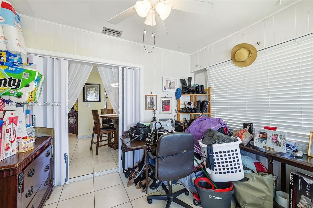 En Venta: $199,000 (2 camas, 2 baños, 1114 Pies cuadrados)
