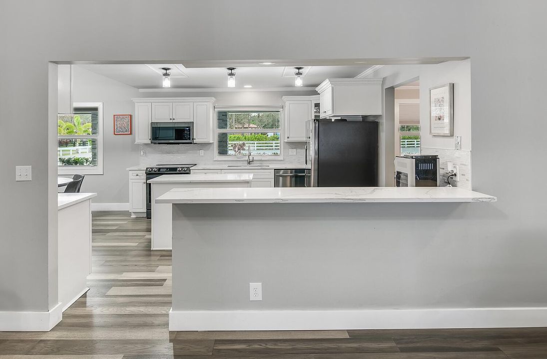 1401 Pelham Rd Wellington FL-large-012-0