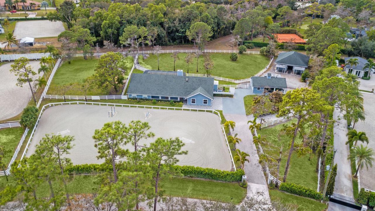 1401 Pelham Rd Wellington FL-large-042-0