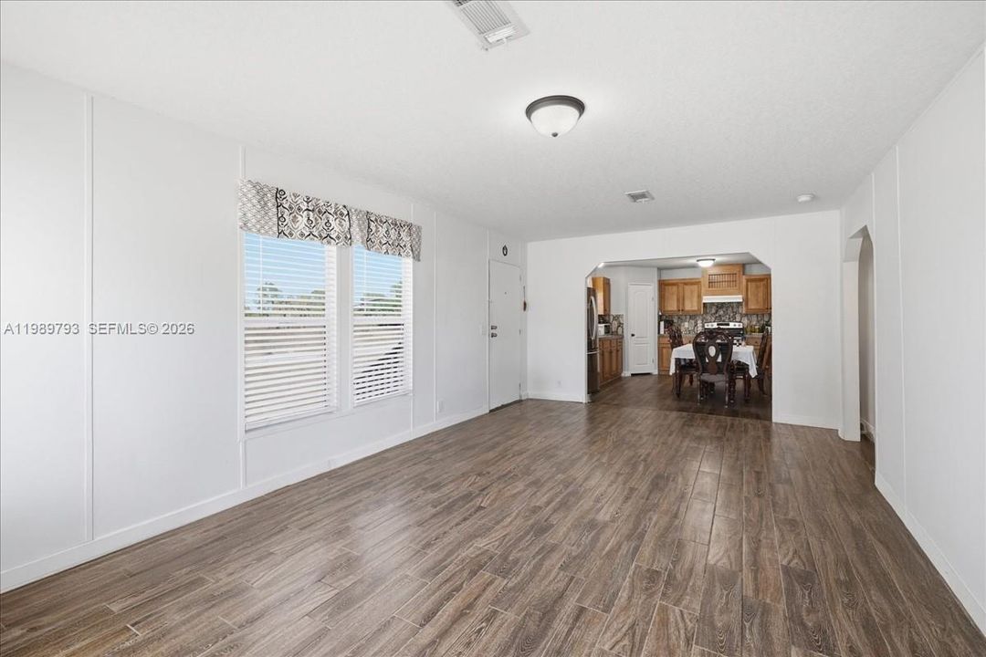 En Venta: $289,000 (3 camas, 2 baños, 0 Pies cuadrados)