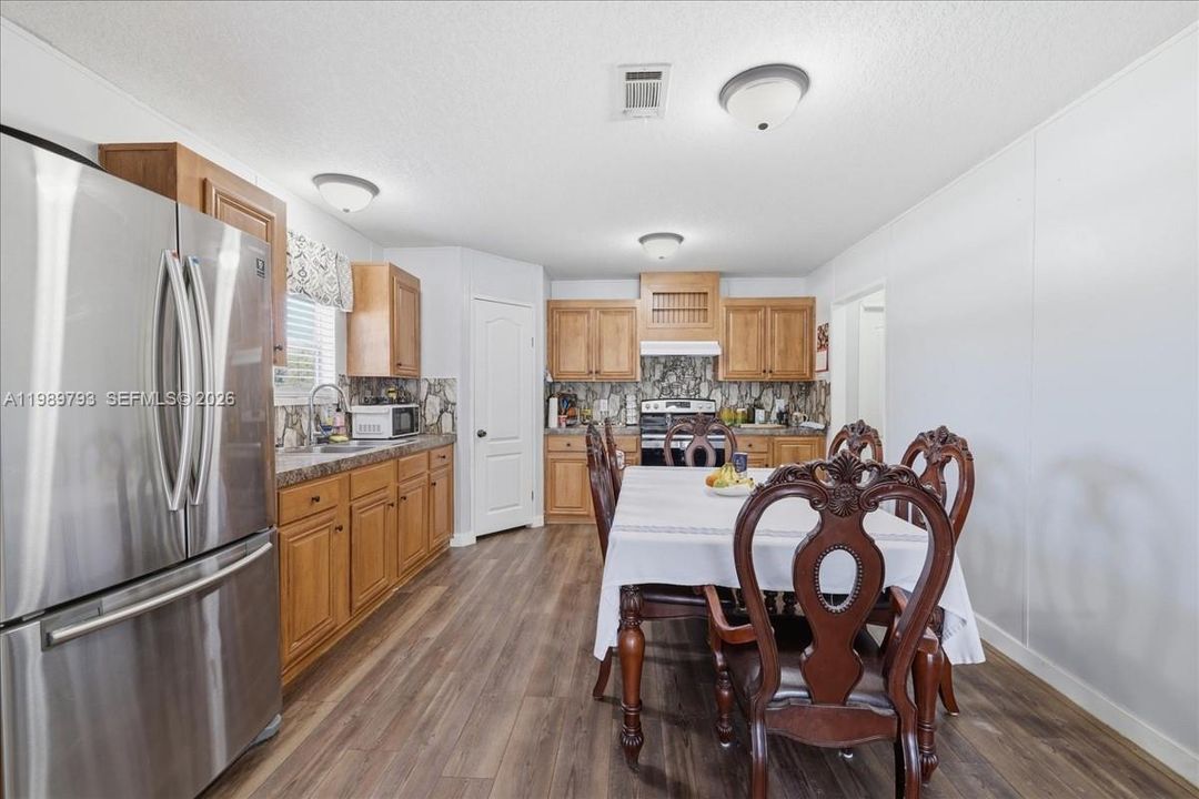 En Venta: $289,000 (3 camas, 2 baños, 0 Pies cuadrados)