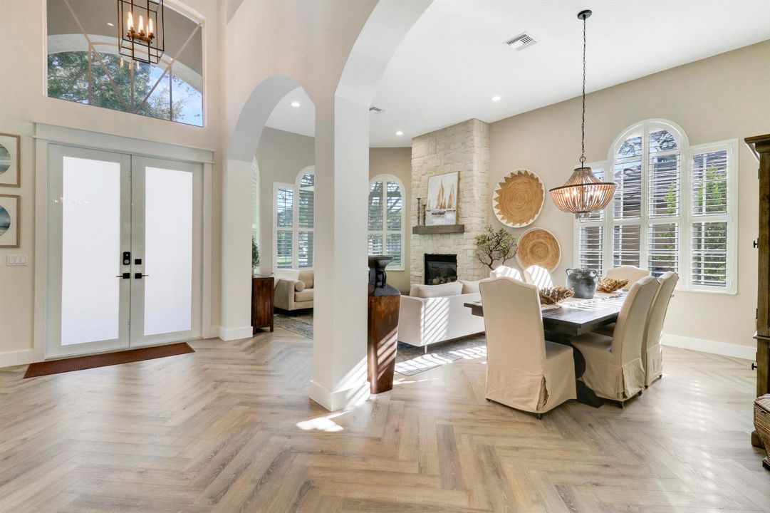 Formal Dining/Formal Living Area