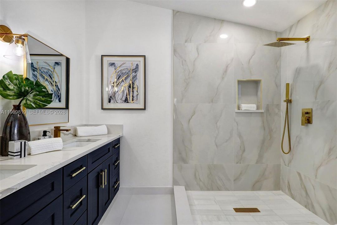 Active With Contract: $555,000 (4 beds, 2 baths, 2220 Square Feet)