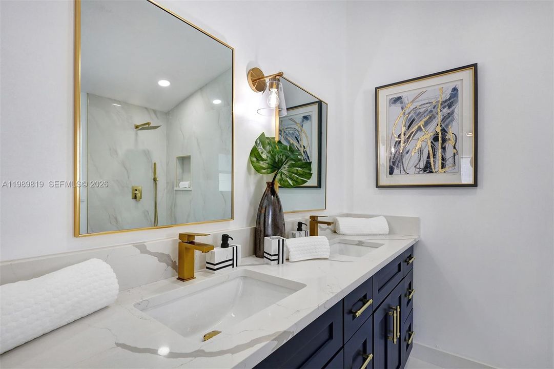 Active With Contract: $555,000 (4 beds, 2 baths, 2220 Square Feet)