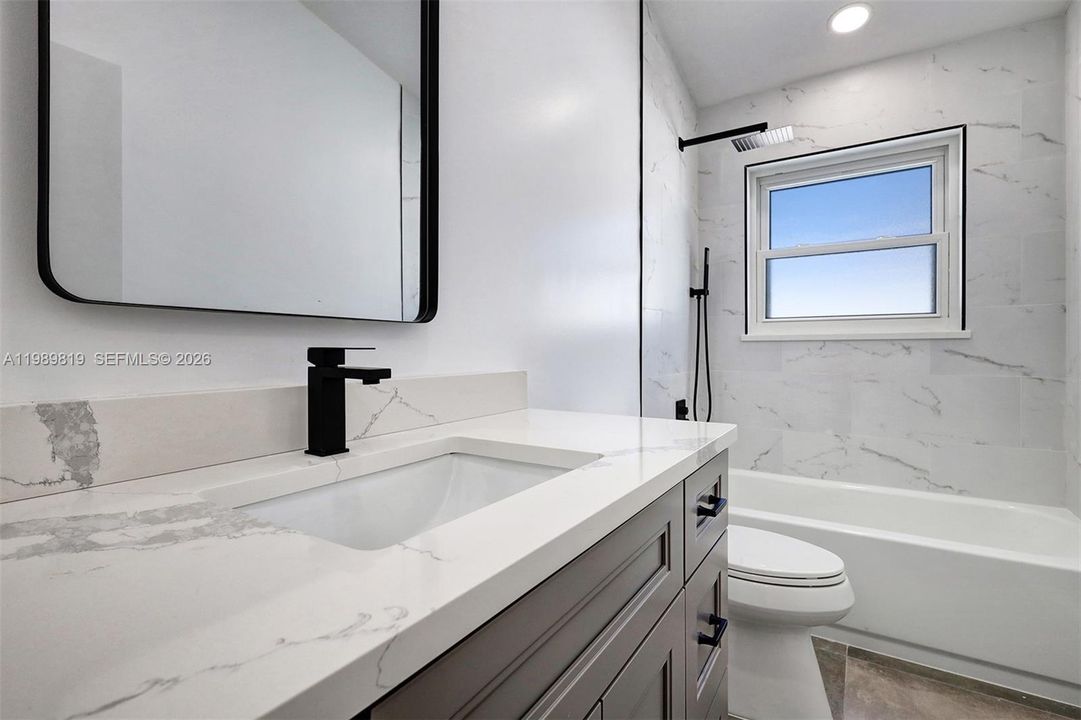 Active With Contract: $555,000 (4 beds, 2 baths, 2220 Square Feet)