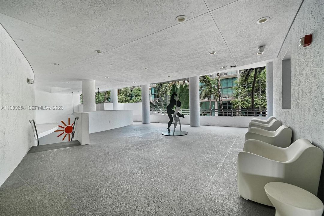 Vendido Recientemente: $799,000 (2 camas, 2 baños, 1270 Pies cuadrados)