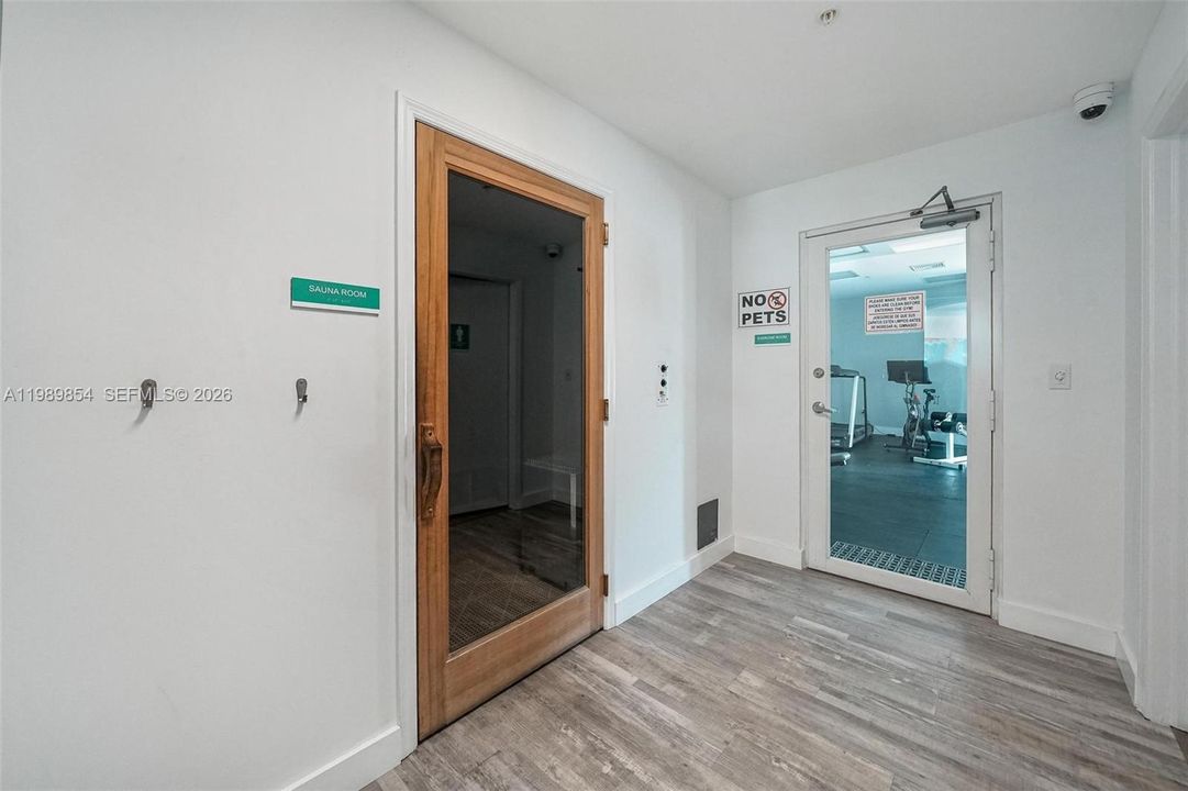 Vendido Recientemente: $799,000 (2 camas, 2 baños, 1270 Pies cuadrados)