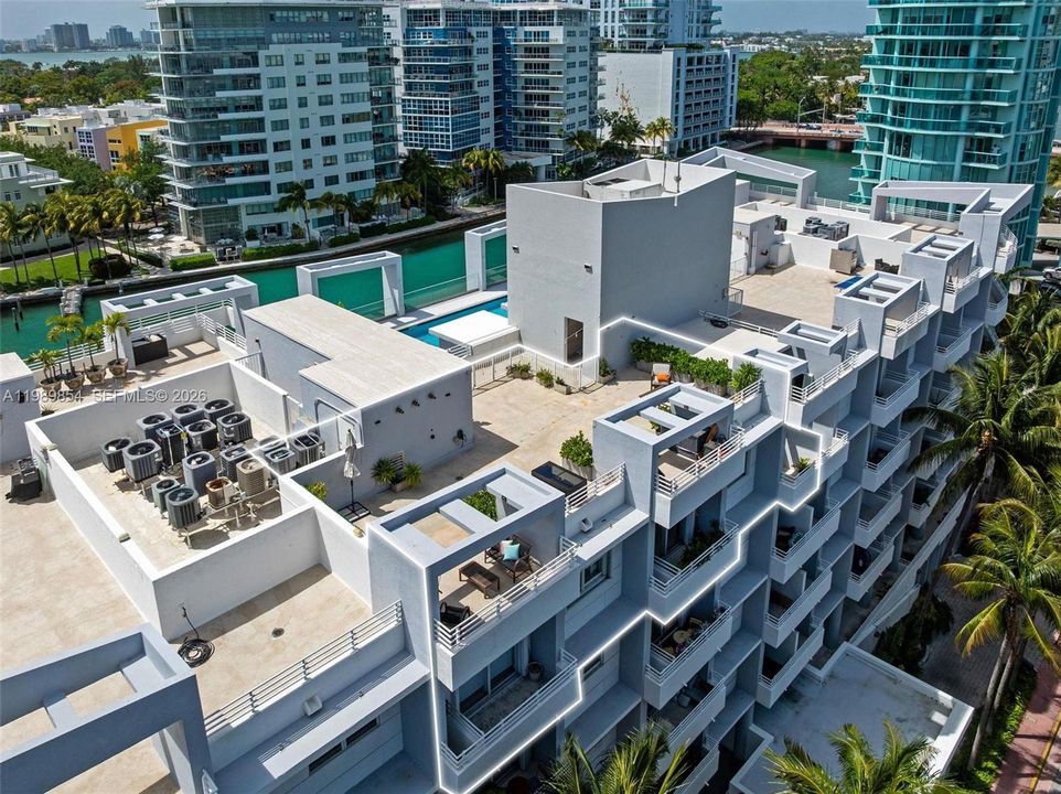 Vendido Recientemente: $799,000 (2 camas, 2 baños, 1270 Pies cuadrados)