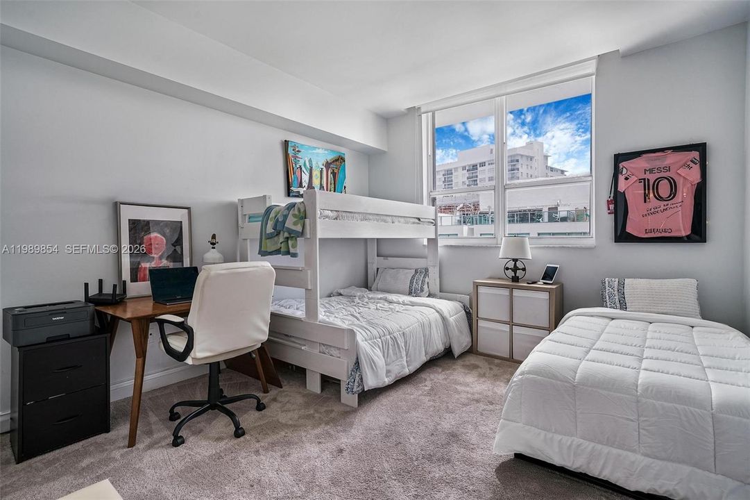 Vendido Recientemente: $799,000 (2 camas, 2 baños, 1270 Pies cuadrados)