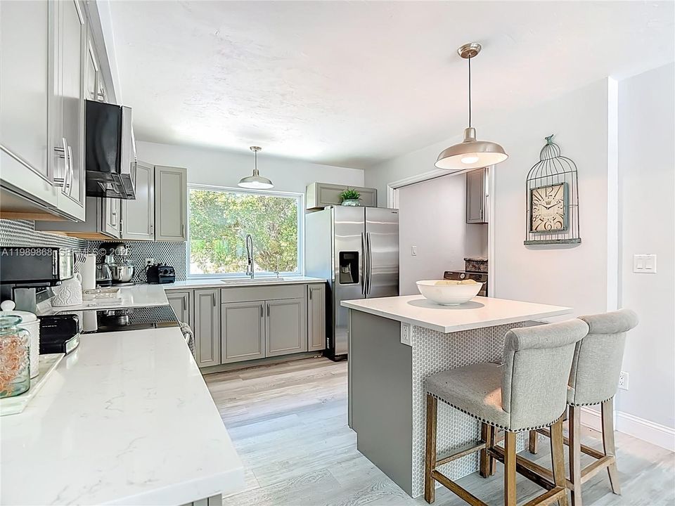 Vendido Recientemente: $489,000 (3 camas, 2 baños, 1452 Pies cuadrados)