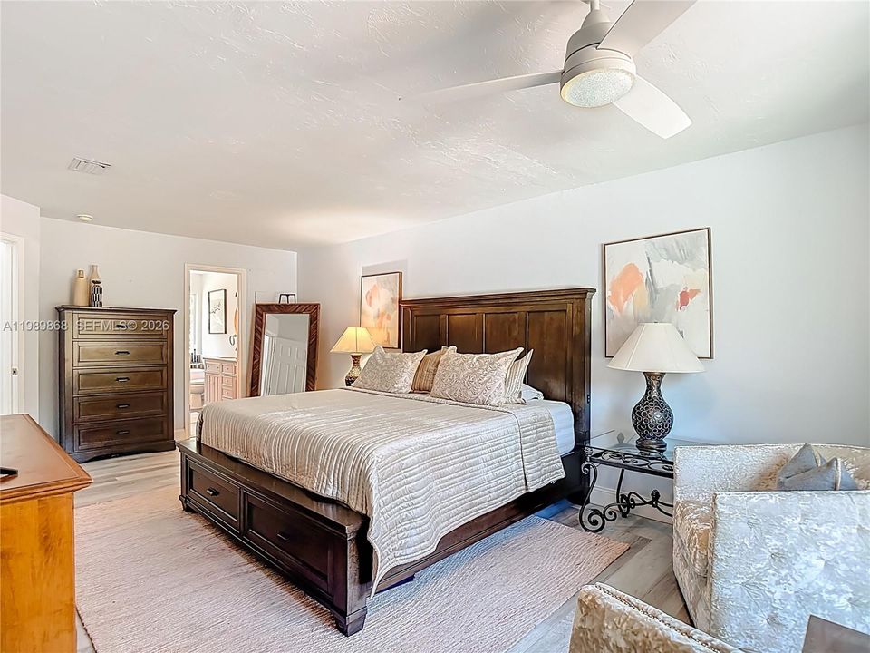 Vendido Recientemente: $489,000 (3 camas, 2 baños, 1452 Pies cuadrados)