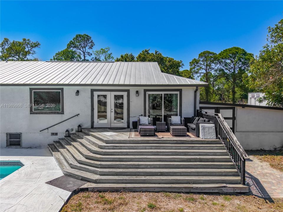 Vendido Recientemente: $489,000 (3 camas, 2 baños, 1452 Pies cuadrados)