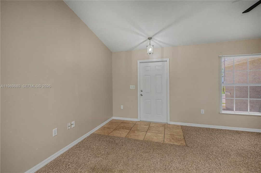 En Venta: $279,000 (3 camas, 2 baños, 0 Pies cuadrados)