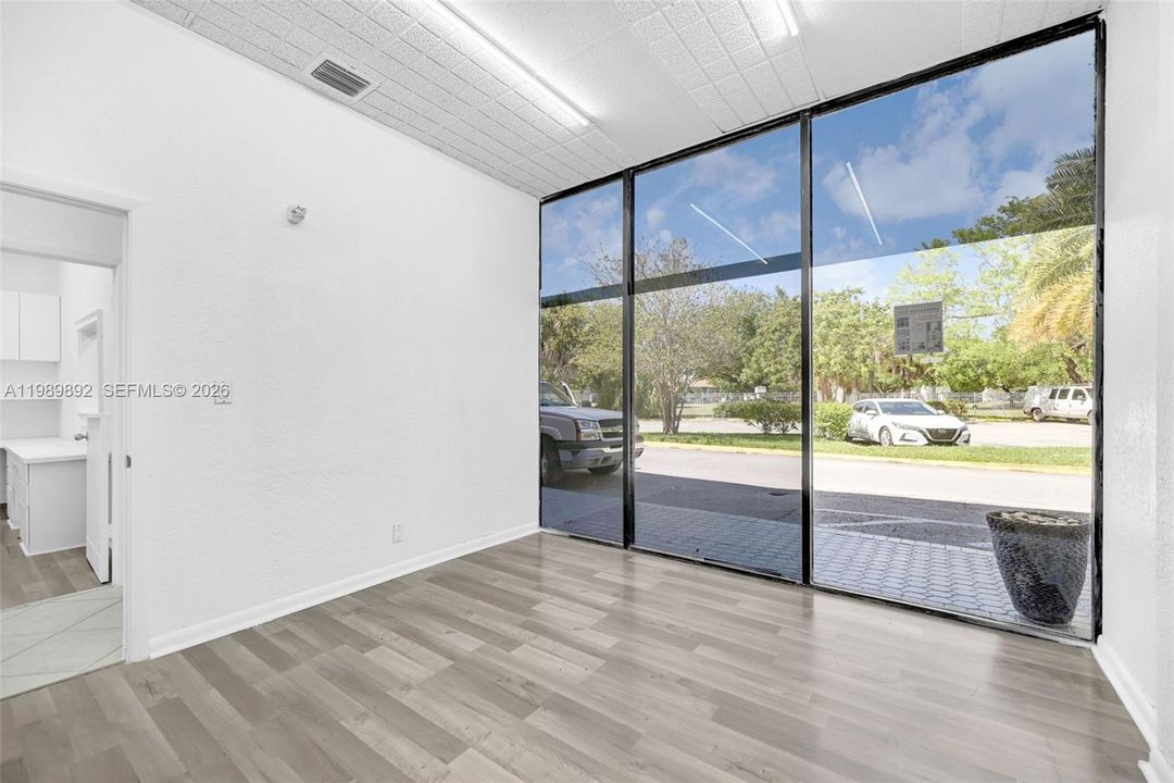 В аренду: $30 (0 спален, 0 ванн, 0 Квадратных фут)