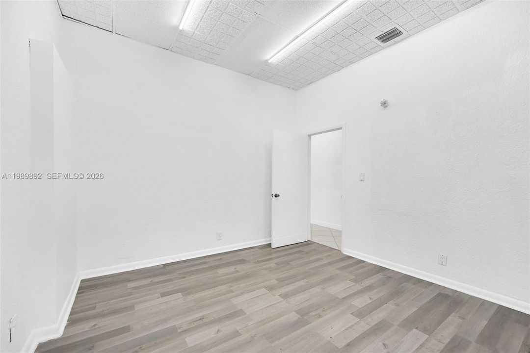 В аренду: $30 (0 спален, 0 ванн, 0 Квадратных фут)