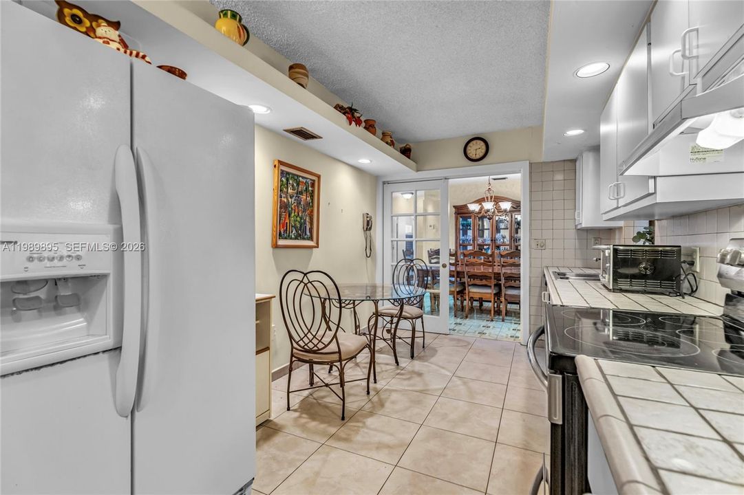 Activo con contrato: $637,500 (3 camas, 2 baños, 1761 Pies cuadrados)