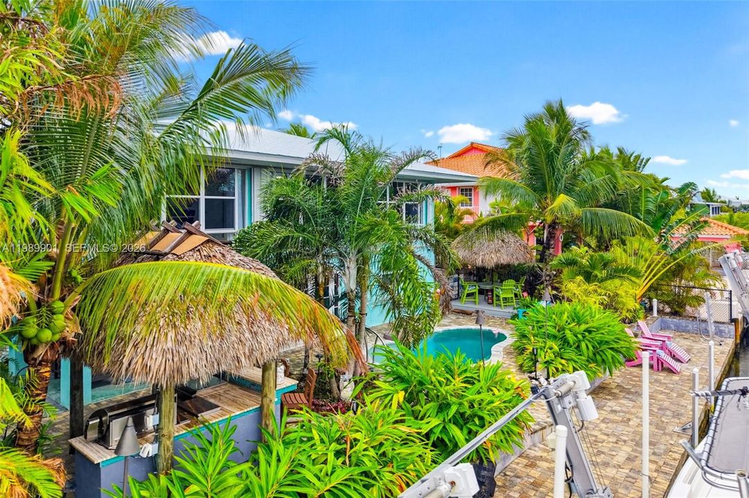 Recently Sold: $1,290,000 (2 beds, 2 baths, 1596 Square Feet)