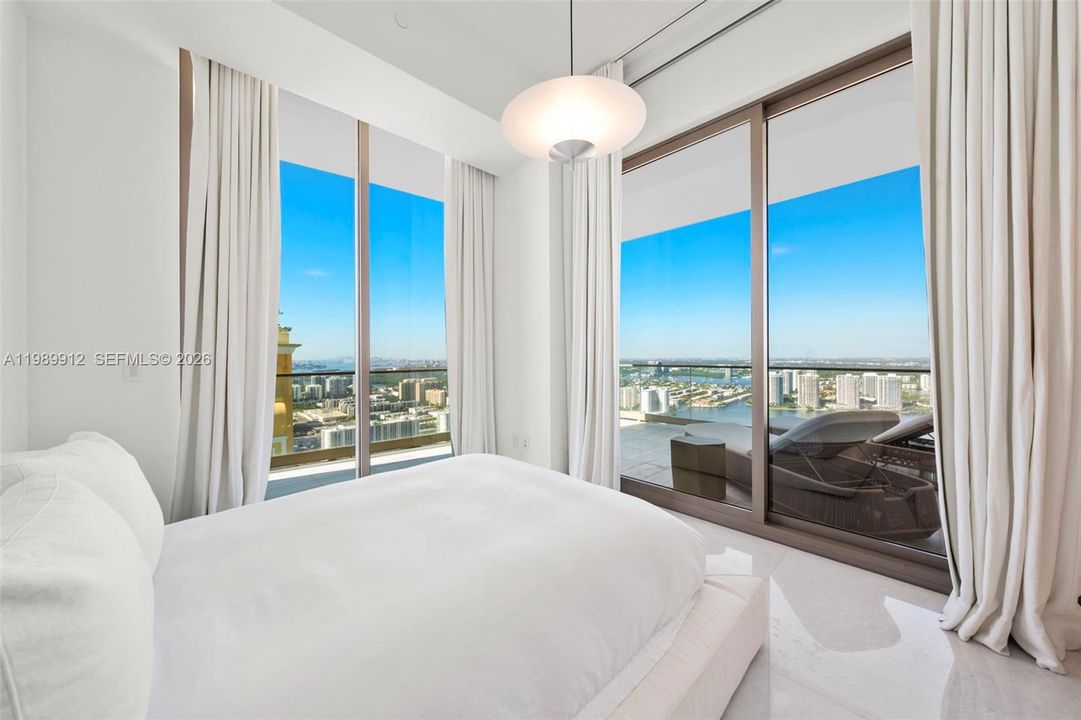 For Sale: $15,495,000 (4 beds, 5 baths, 5573 Square Feet)
