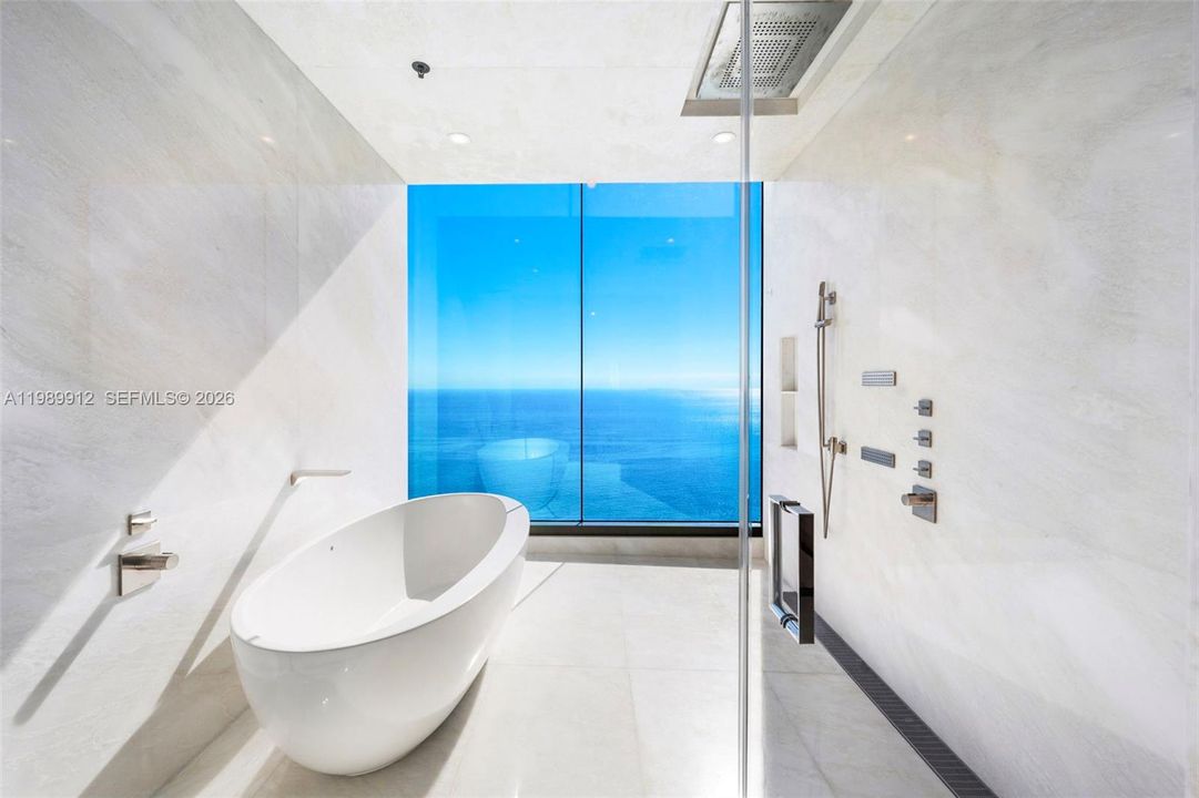 For Sale: $15,495,000 (4 beds, 5 baths, 5573 Square Feet)