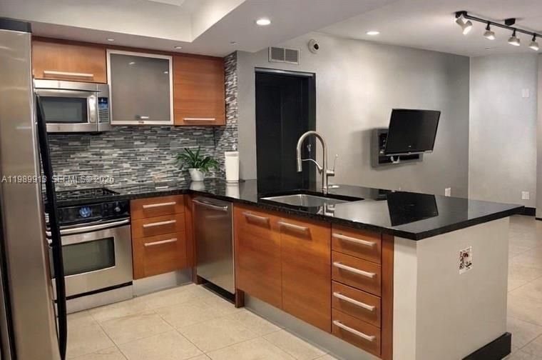 En Venta: $460,000 (1 camas, 1 baños, 886 Pies cuadrados)