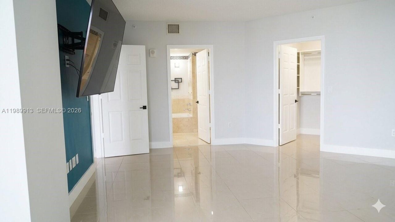 En Venta: $460,000 (1 camas, 1 baños, 886 Pies cuadrados)