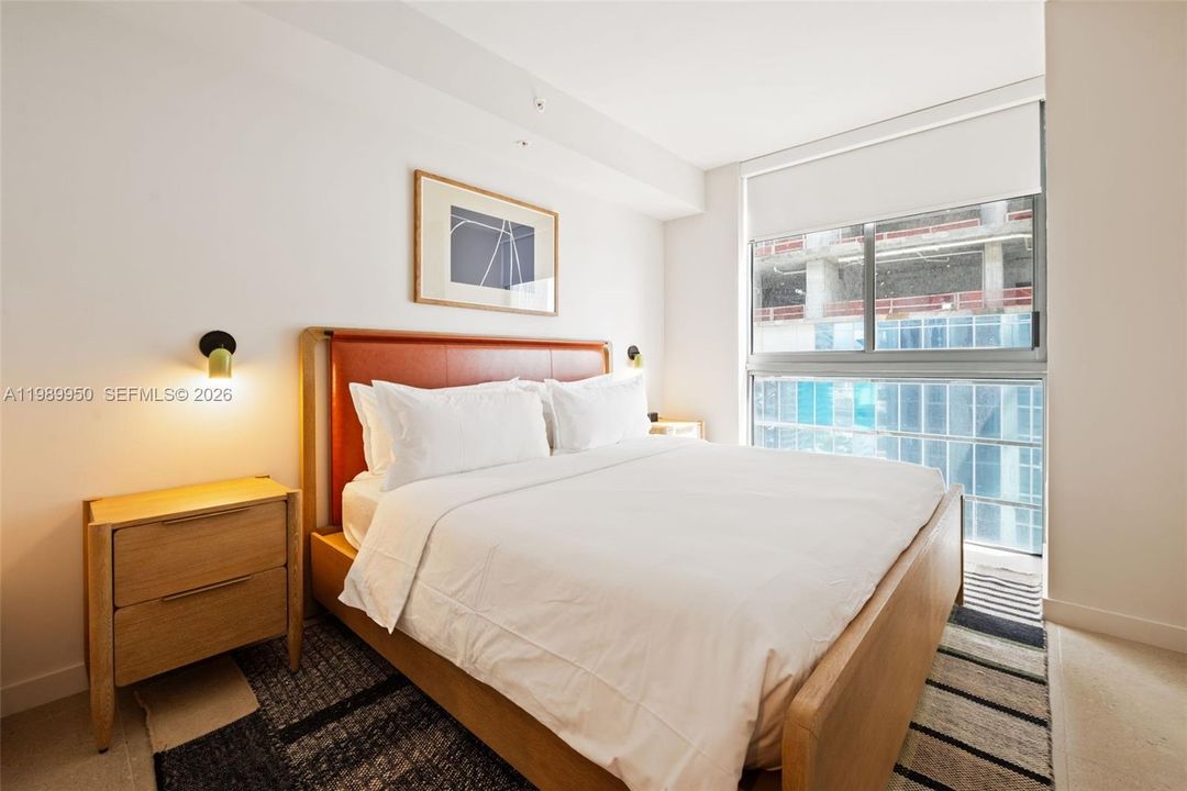 For Sale: $595,000 (1 beds, 1 baths, 600 Square Feet)