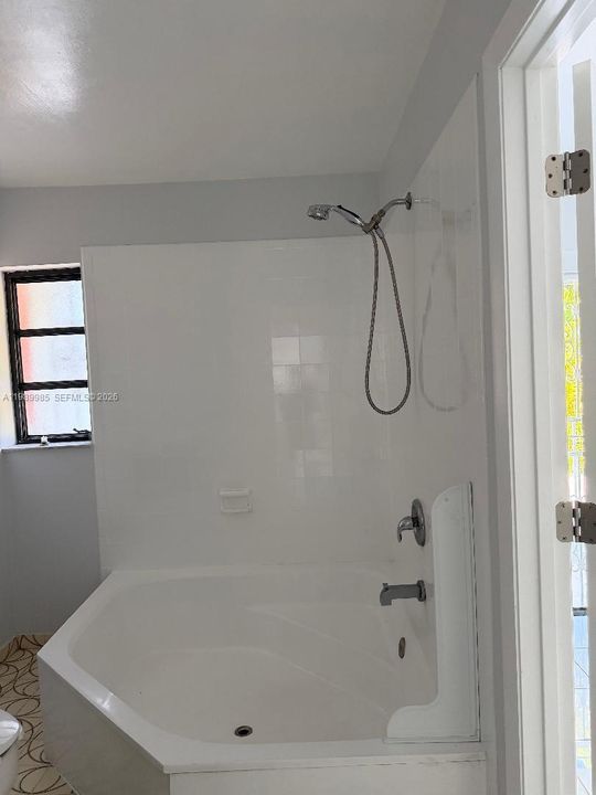 Недавно арендовано: $2,950 (3 спален, 2 ванн, 1260 Квадратных фут)
