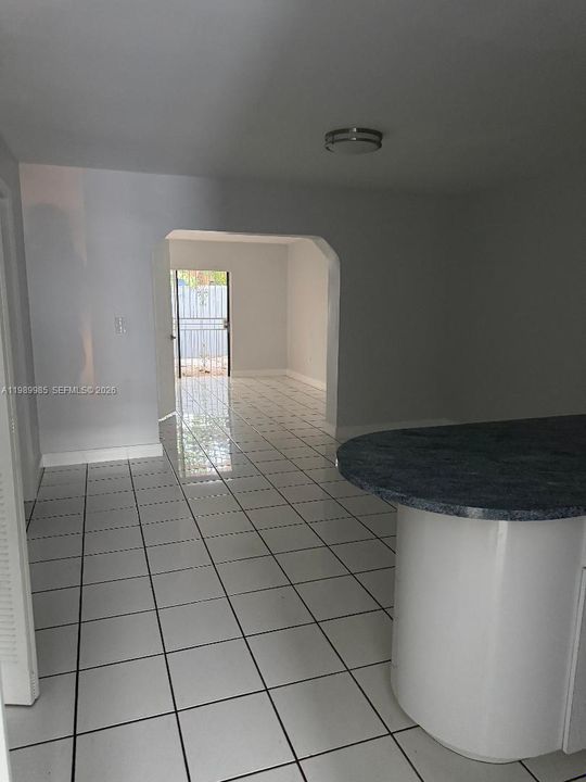 Недавно арендовано: $2,950 (3 спален, 2 ванн, 1260 Квадратных фут)