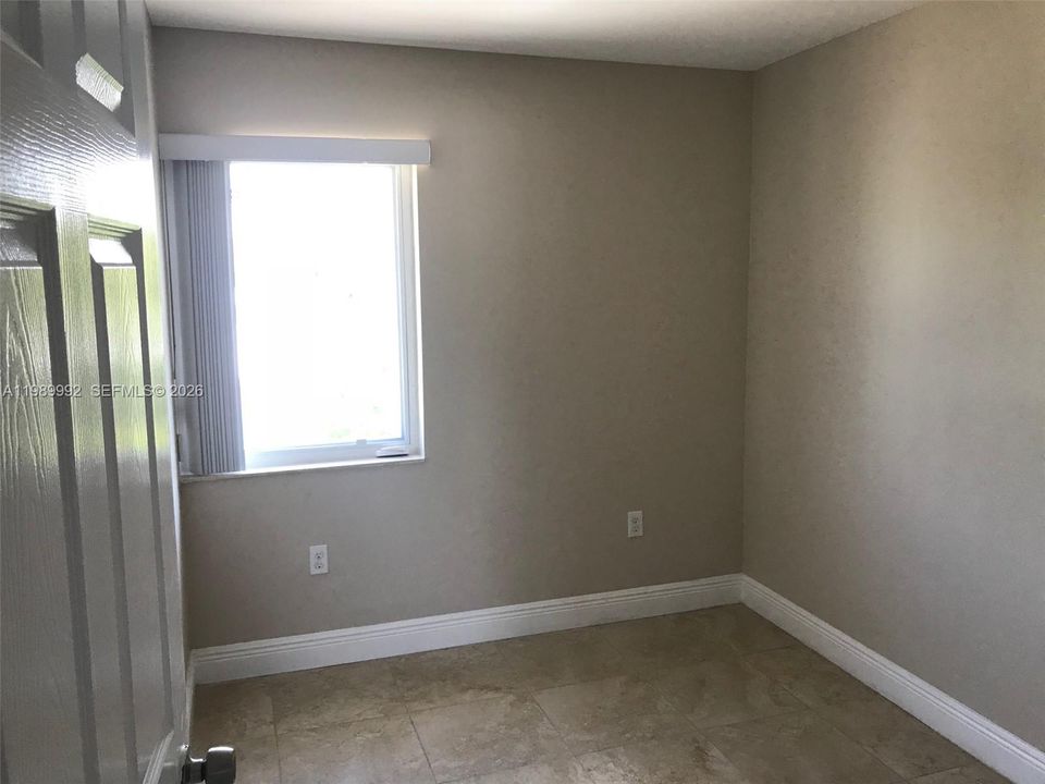 En Venta: $315,000 (3 camas, 1 baños, 1026 Pies cuadrados)