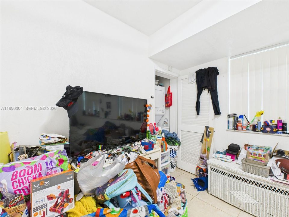 Active With Contract: $535,000 (0 beds, 0 baths, 1941 Square Feet)