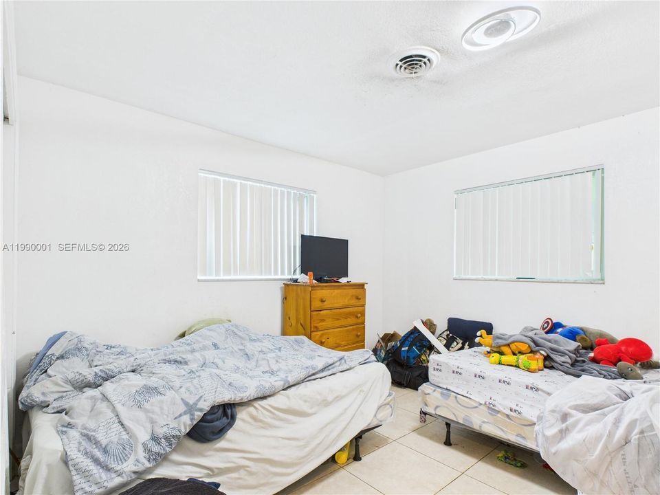Active With Contract: $535,000 (0 beds, 0 baths, 1941 Square Feet)