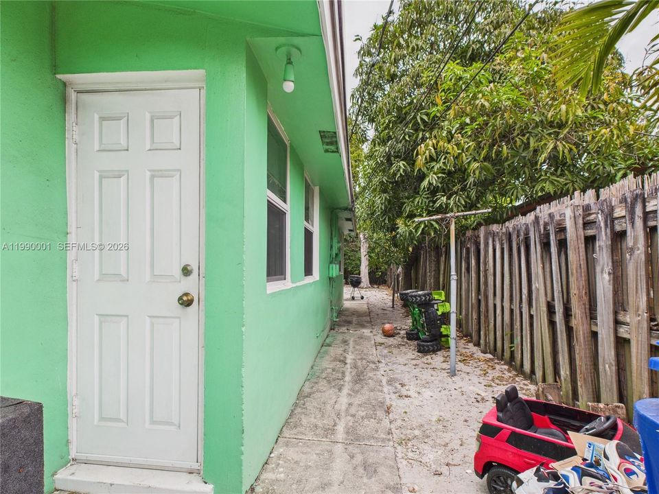 Active With Contract: $535,000 (0 beds, 0 baths, 1941 Square Feet)