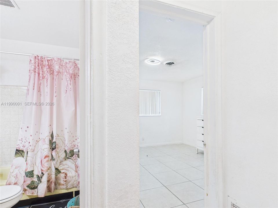 Active With Contract: $535,000 (0 beds, 0 baths, 1941 Square Feet)