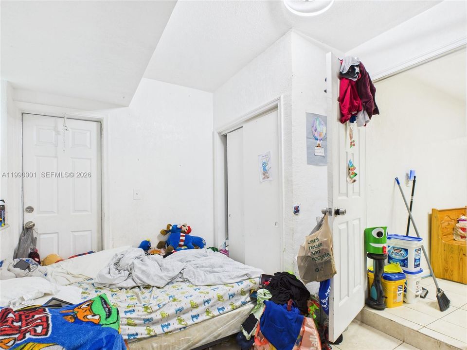 Active With Contract: $535,000 (0 beds, 0 baths, 1941 Square Feet)