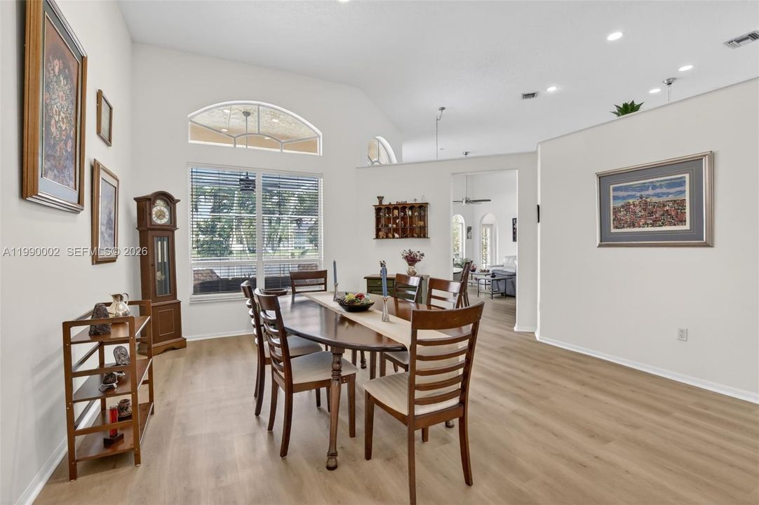 Active With Contract: $990,000 (5 beds, 3 baths, 2791 Square Feet)