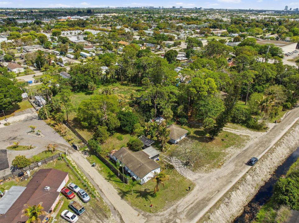 5133_Pine_Grove_Dr_007