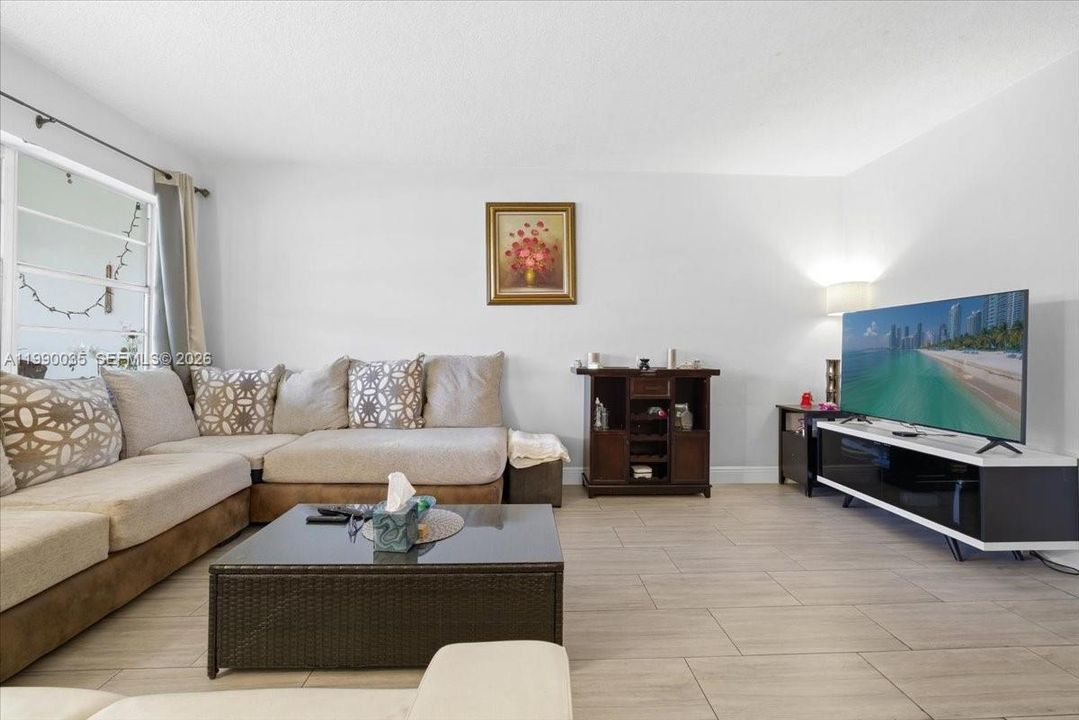 En Venta: $159,000 (1 camas, 1 baños, 800 Pies cuadrados)