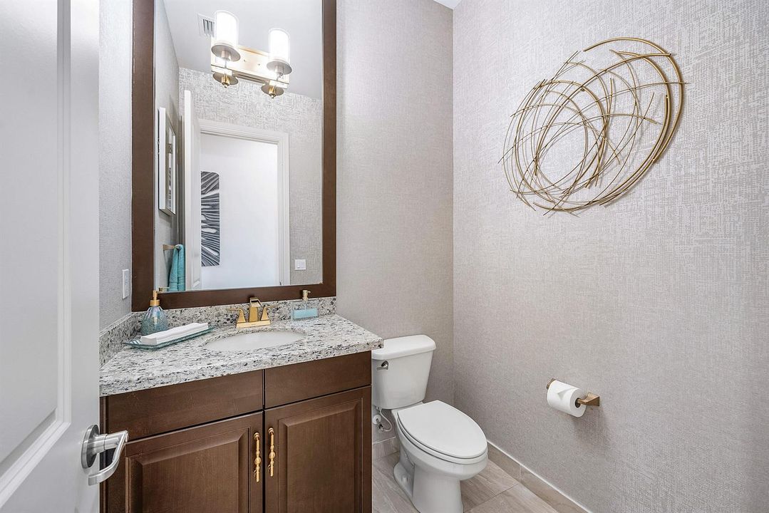 043-9091GrandPrixLane-BoyntonBeach-FL-33