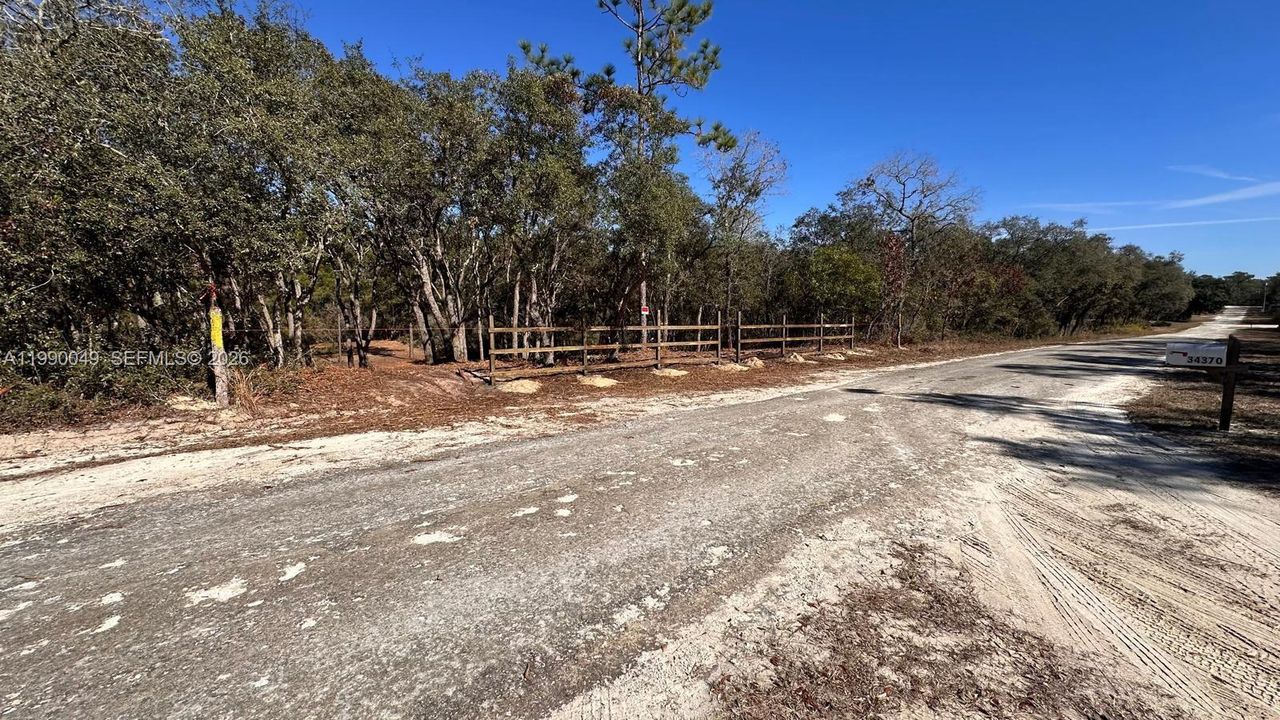 Недавно продано: $26,000 (0.50 acres)
