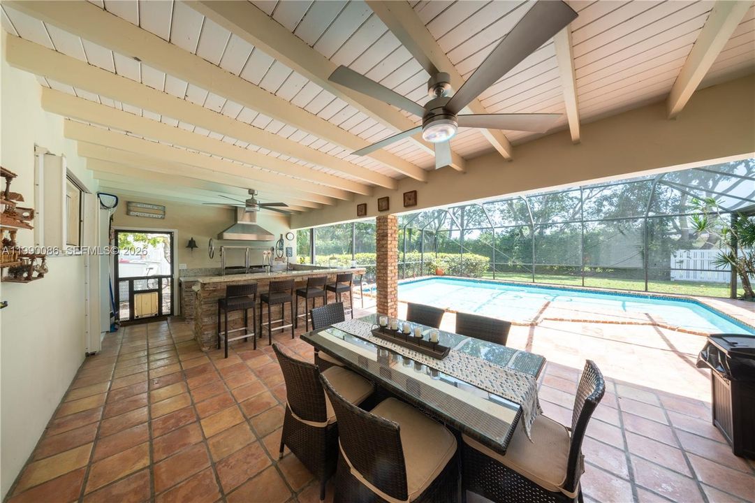 For Sale: $1,335,000 (4 beds, 2 baths, 2680 Square Feet)