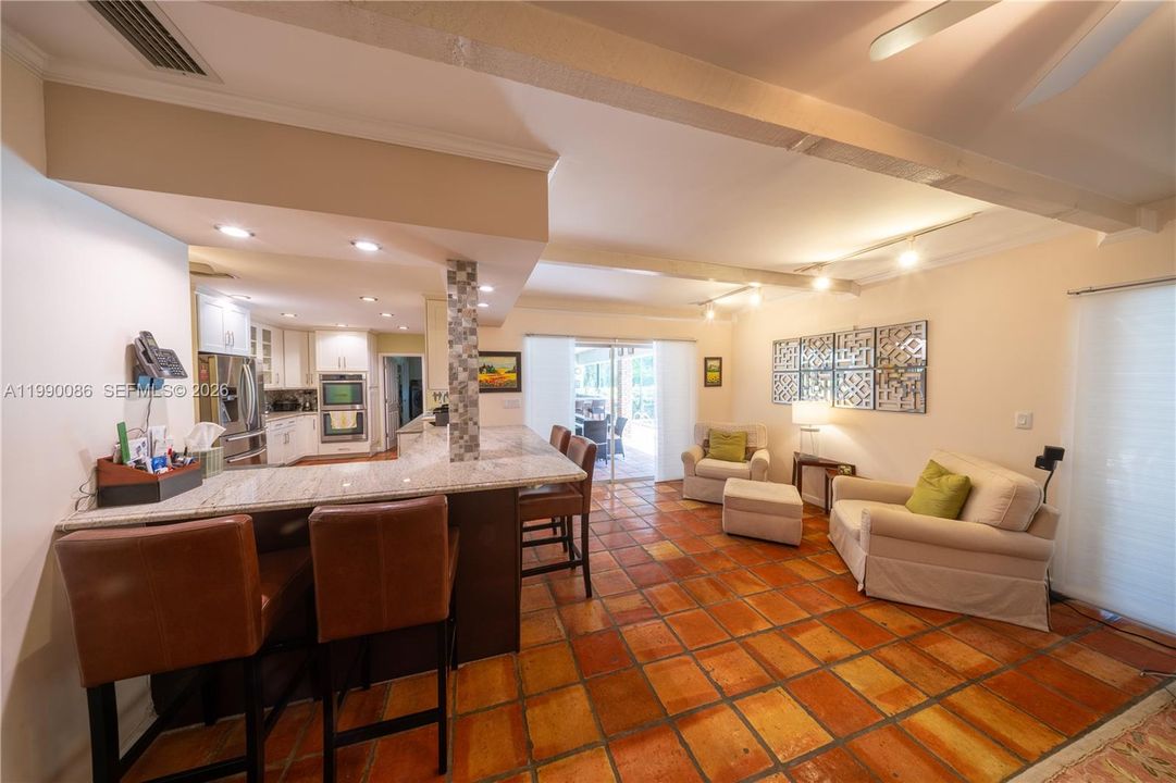 For Sale: $1,335,000 (4 beds, 2 baths, 2680 Square Feet)