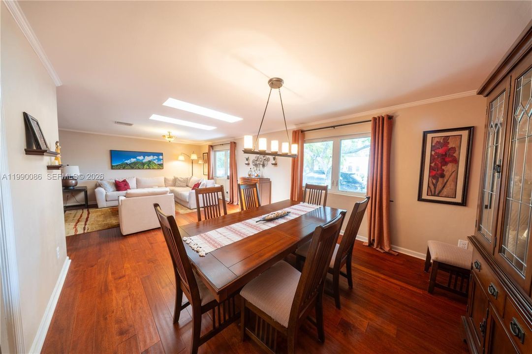 For Sale: $1,335,000 (4 beds, 2 baths, 2680 Square Feet)