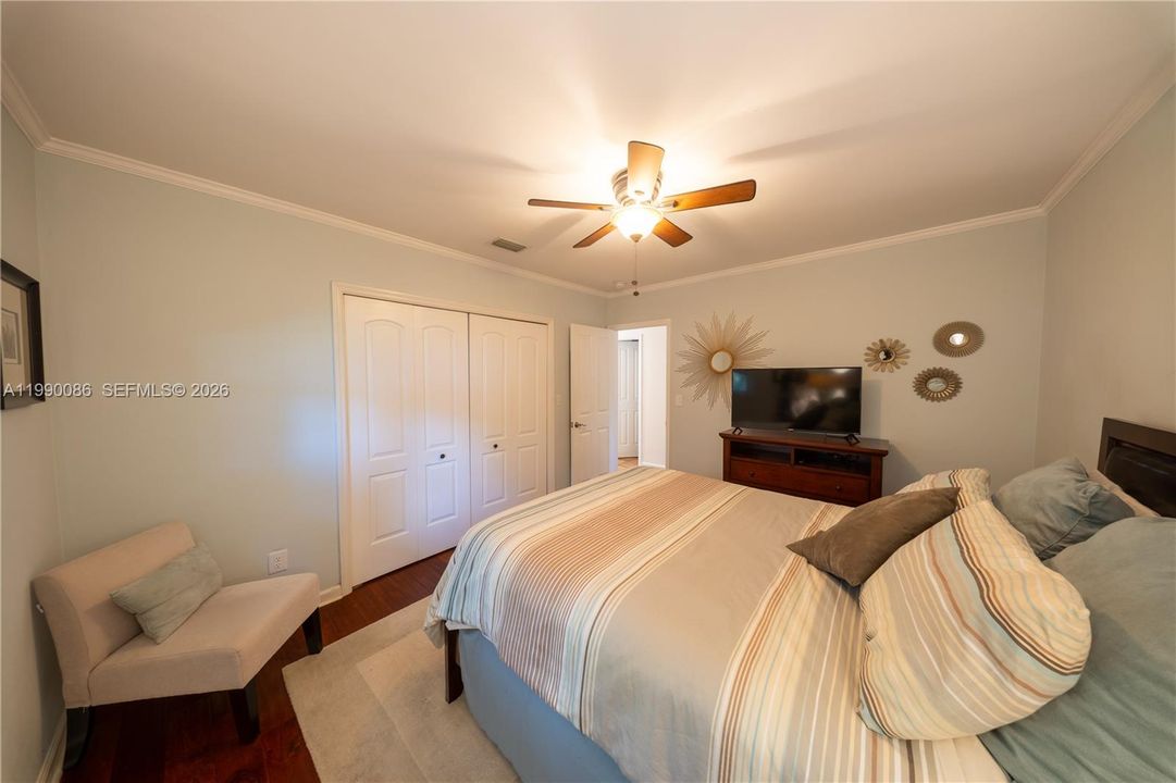 For Sale: $1,335,000 (4 beds, 2 baths, 2680 Square Feet)