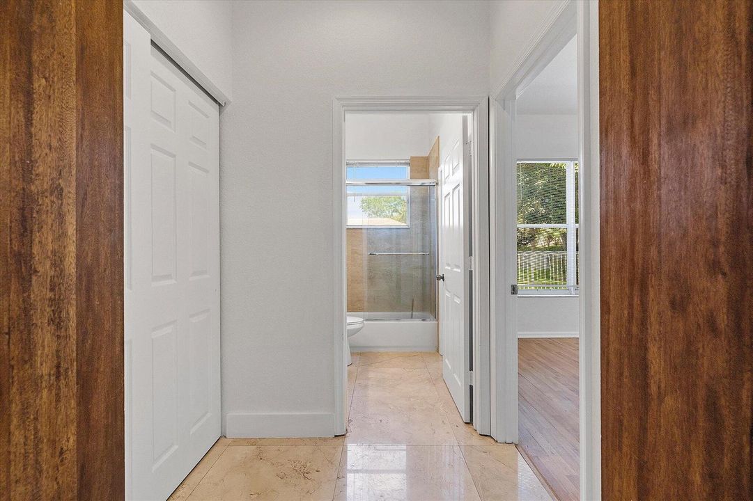 29-2013 Harbor View Cir_029
