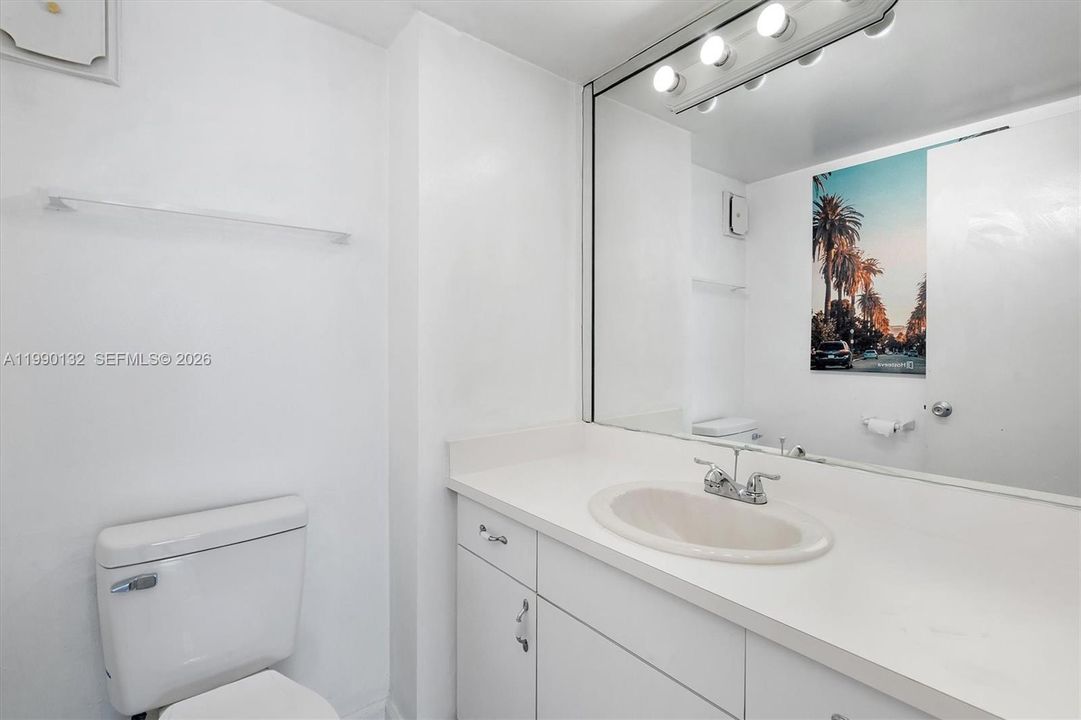 Activo con contrato: $195,000 (1 camas, 1 baños, 780 Pies cuadrados)